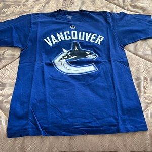 Vancouver Canucks H. Sedin #33 Men’s T-Shirt size M